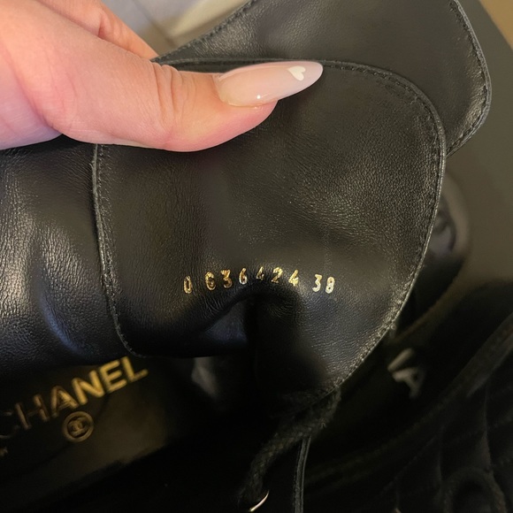 SOLD Chanel Brave Boot - Black CC size 38 - Picture 7 of 14
